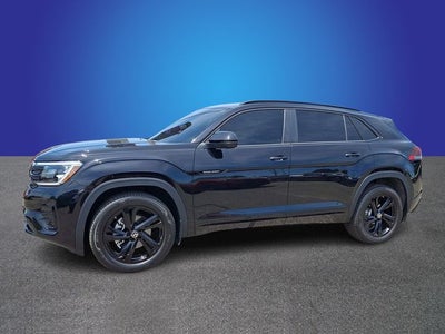 2026 Volkswagen Atlas Cross Sport 2.0T SEL R-Line Black