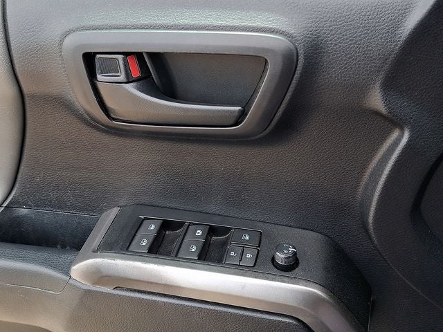 2021 Toyota Tacoma SR5 V6