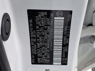 2025 Toyota Camry SE