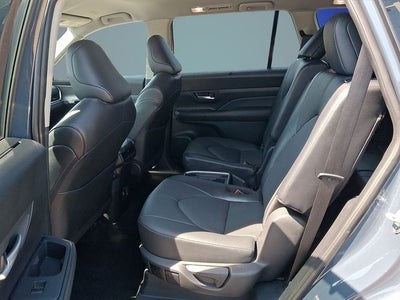2025 Toyota Grand Highlander XLE