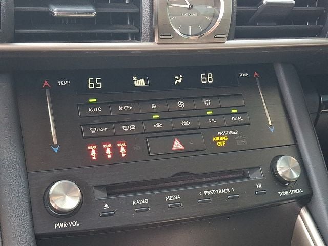 2017 Lexus IS 300
