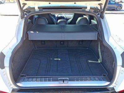 2021 Aston Martin DBX Base