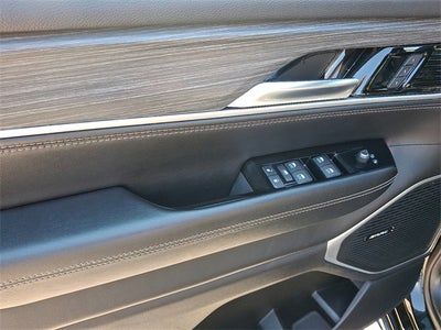 2023 Jeep Wagoneer L Series III