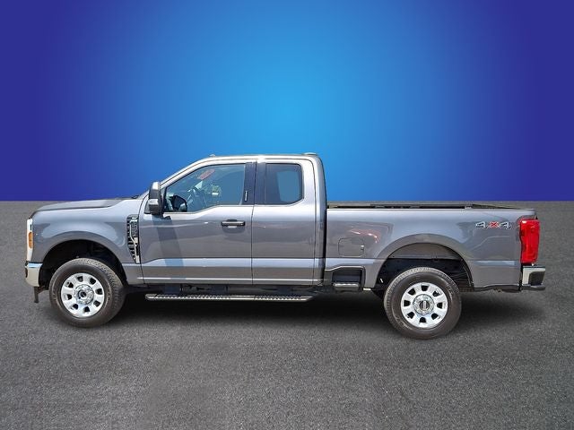 2024 Ford Super Duty F-250 Pickup XLT