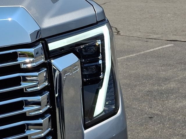 2025 GMC Sierra 2500HD Denali