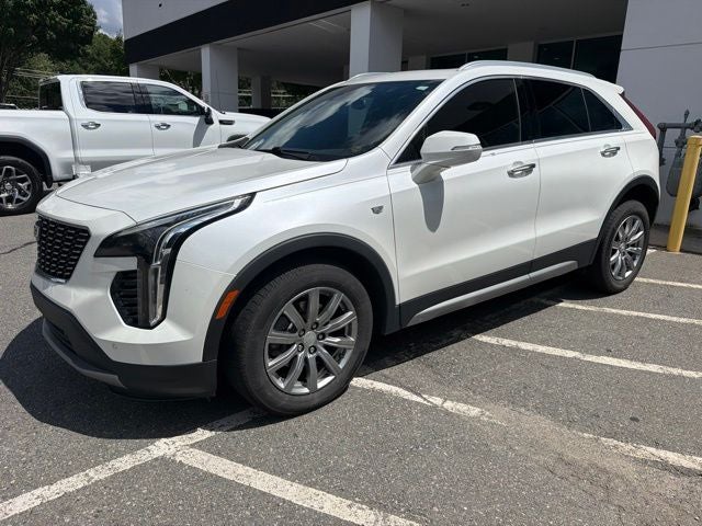2023 Cadillac XT4 FWD Premium Luxury