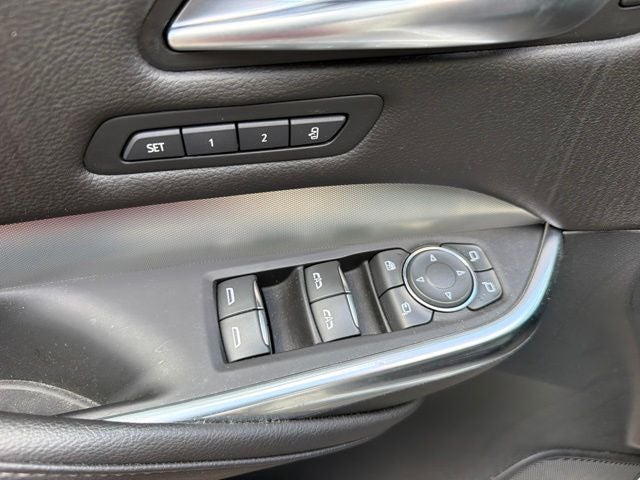 2023 Cadillac XT4 FWD Premium Luxury
