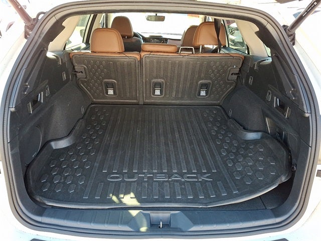 2022 Subaru Outback Touring XT