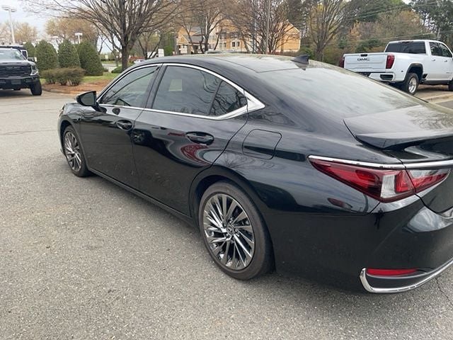 2024 Lexus ES 300h ES 300h Ultra Luxury
