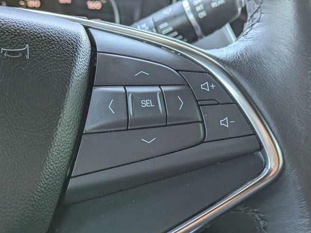 2023 Cadillac XT5 Luxury