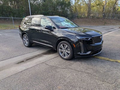 2025 Cadillac XT6 Premium Luxury