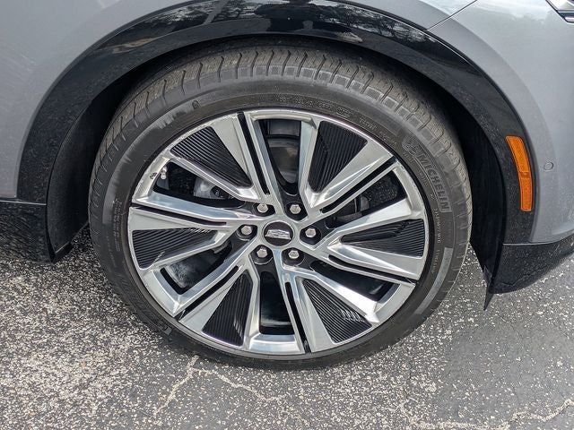 2023 Cadillac LYRIQ Luxury