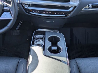 2024 Cadillac LYRIQ Luxury