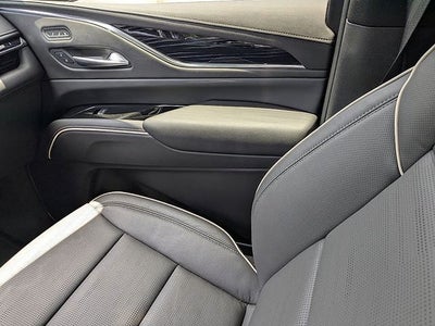 2024 Cadillac Escalade Sport