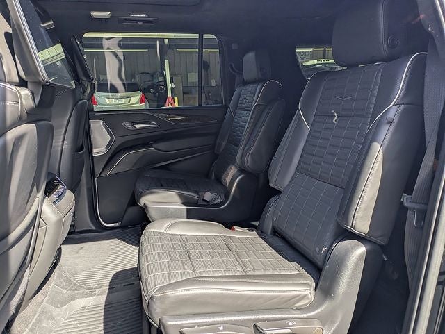 2024 Cadillac Escalade ESV Sport Platinum