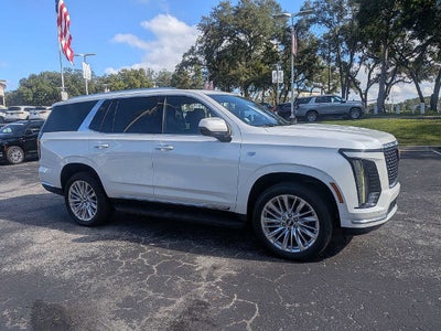 2025 Cadillac Escalade Premium Luxury