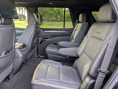 2025 Cadillac Escalade Sport