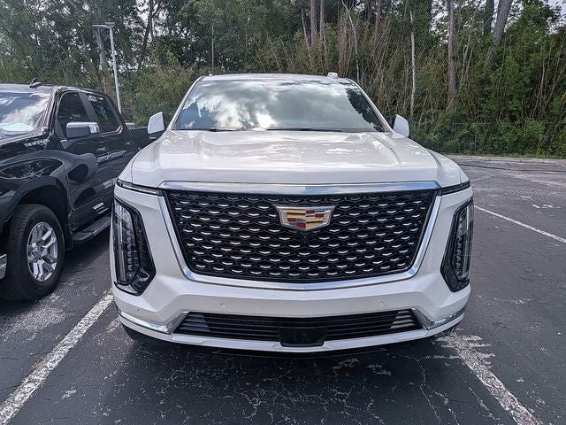2025 Cadillac Escalade ESV Premium