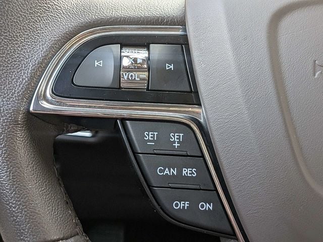 2022 Lincoln Nautilus Standard