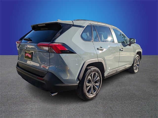 2022 Toyota RAV4 Hybrid XLE Premium