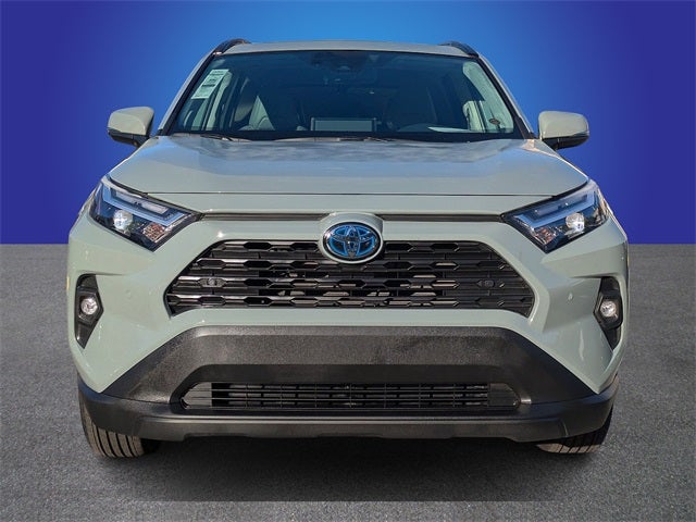 2022 Toyota RAV4 Hybrid XLE Premium