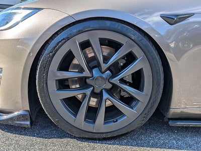 2022 Tesla Model S Base