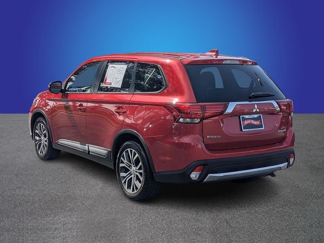 2017 Mitsubishi Outlander ES