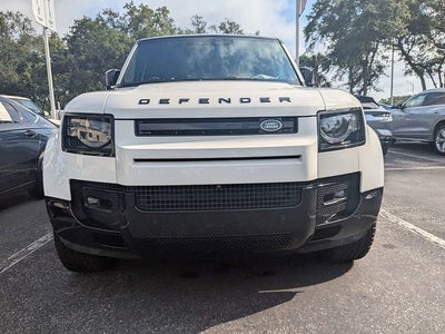 2025 Land Rover Defender 110 X-Dynamic SE