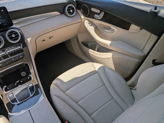 2020 Mercedes-Benz GLC GLC 300