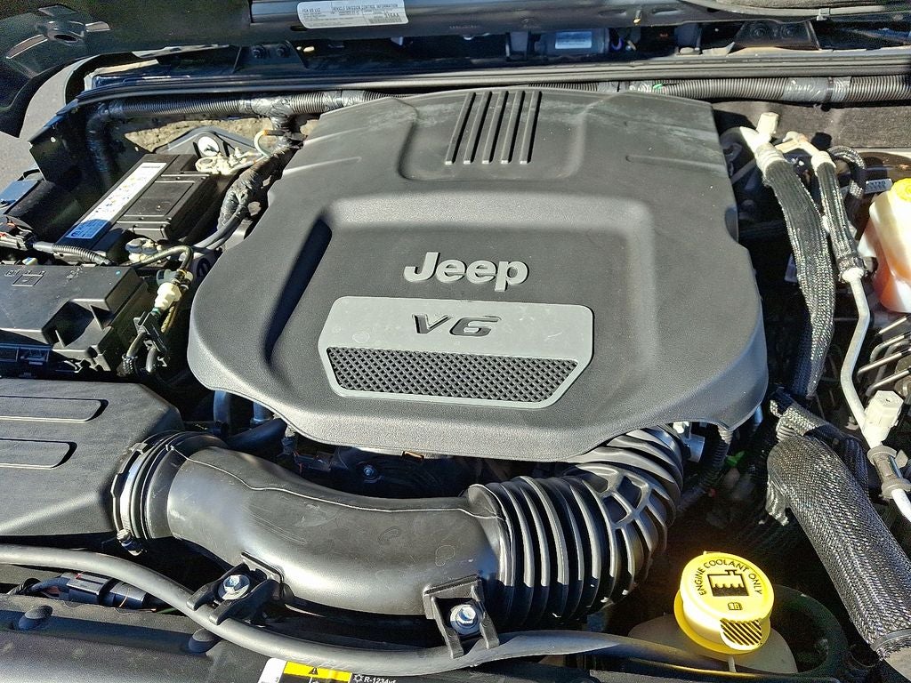 2018 Jeep Wrangler JK Sahara