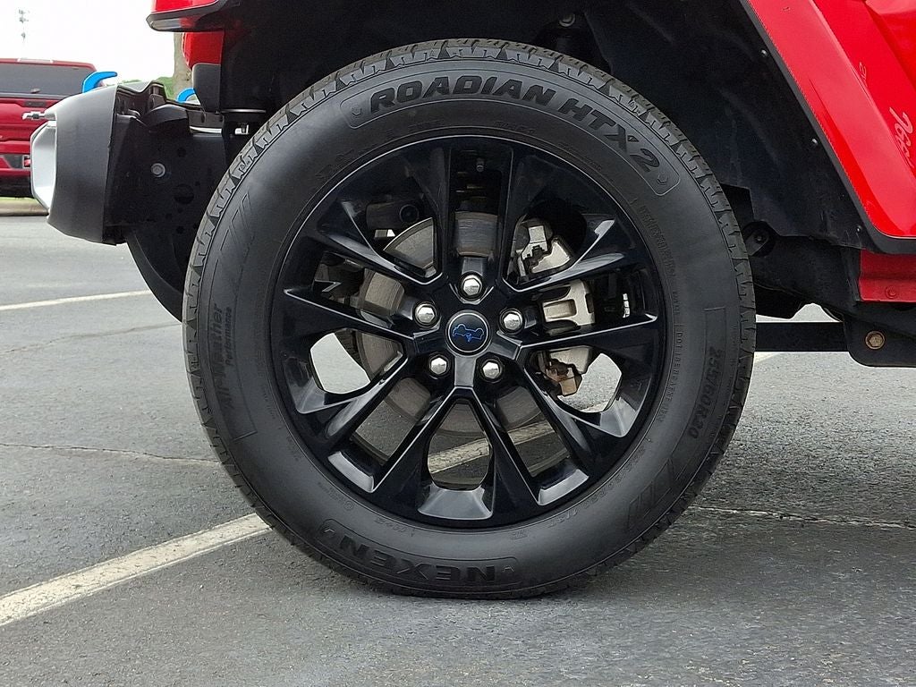 2024 Jeep Wrangler Sahara 4xe