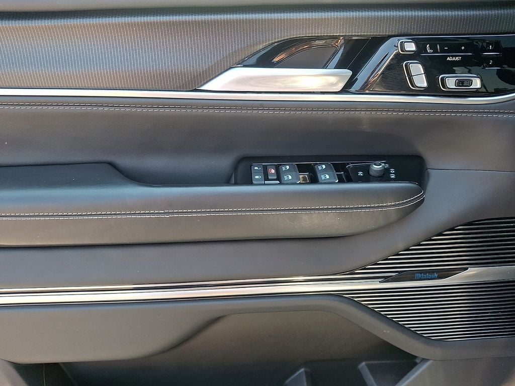 2024 Jeep Grand Wagoneer L Series II