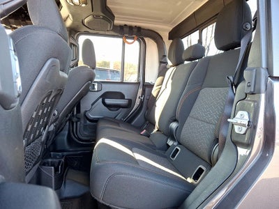 2021 Jeep Gladiator Mojave