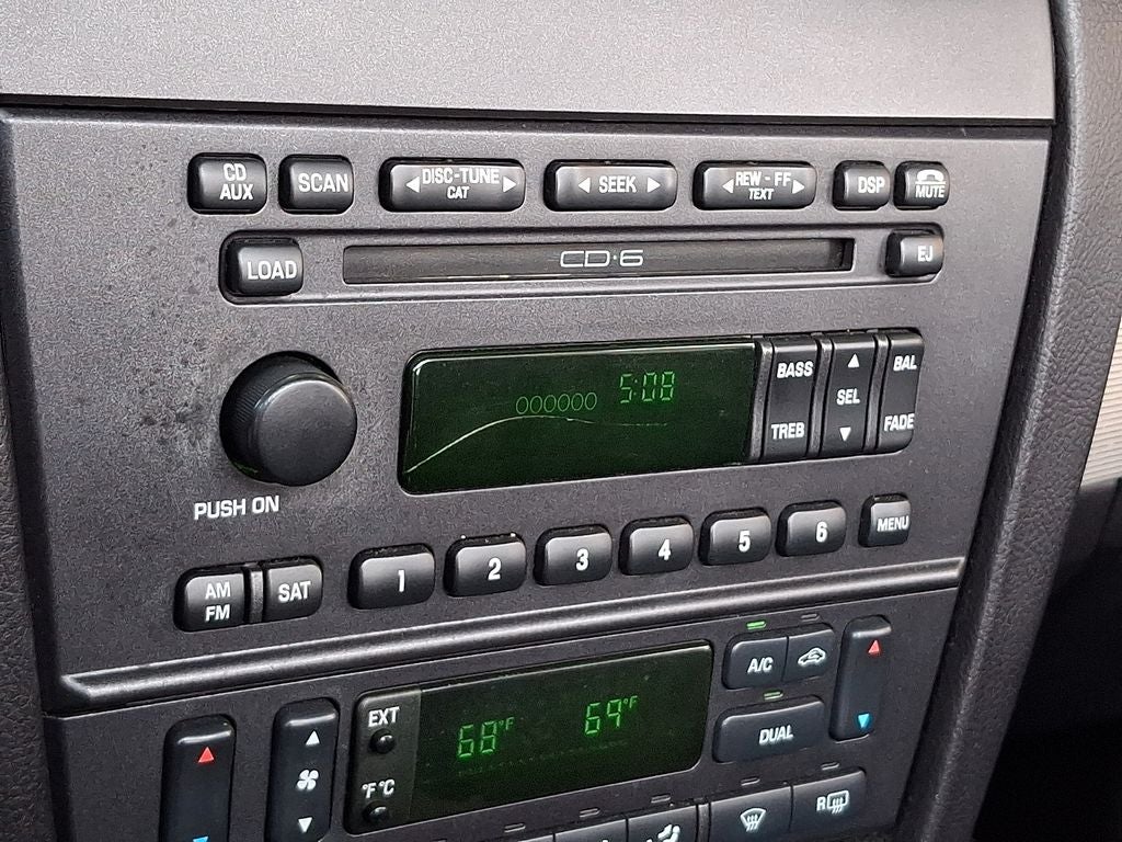 2004 Ford Thunderbird Base