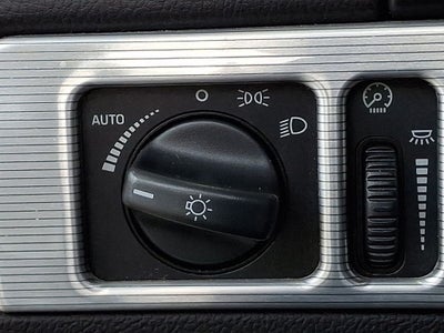 2004 Ford Thunderbird Base