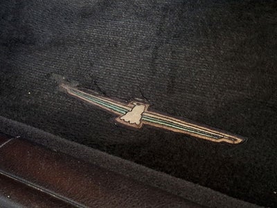2004 Ford Thunderbird Base