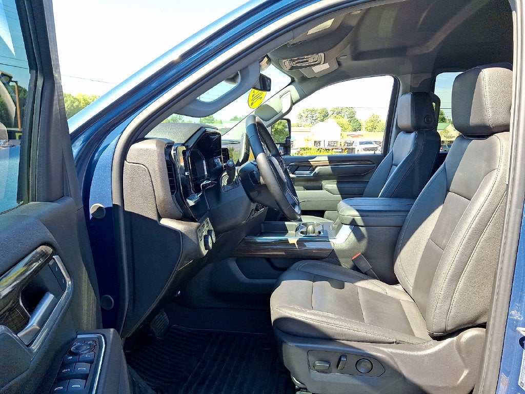 2025 Chevrolet Silverado 2500HD LT