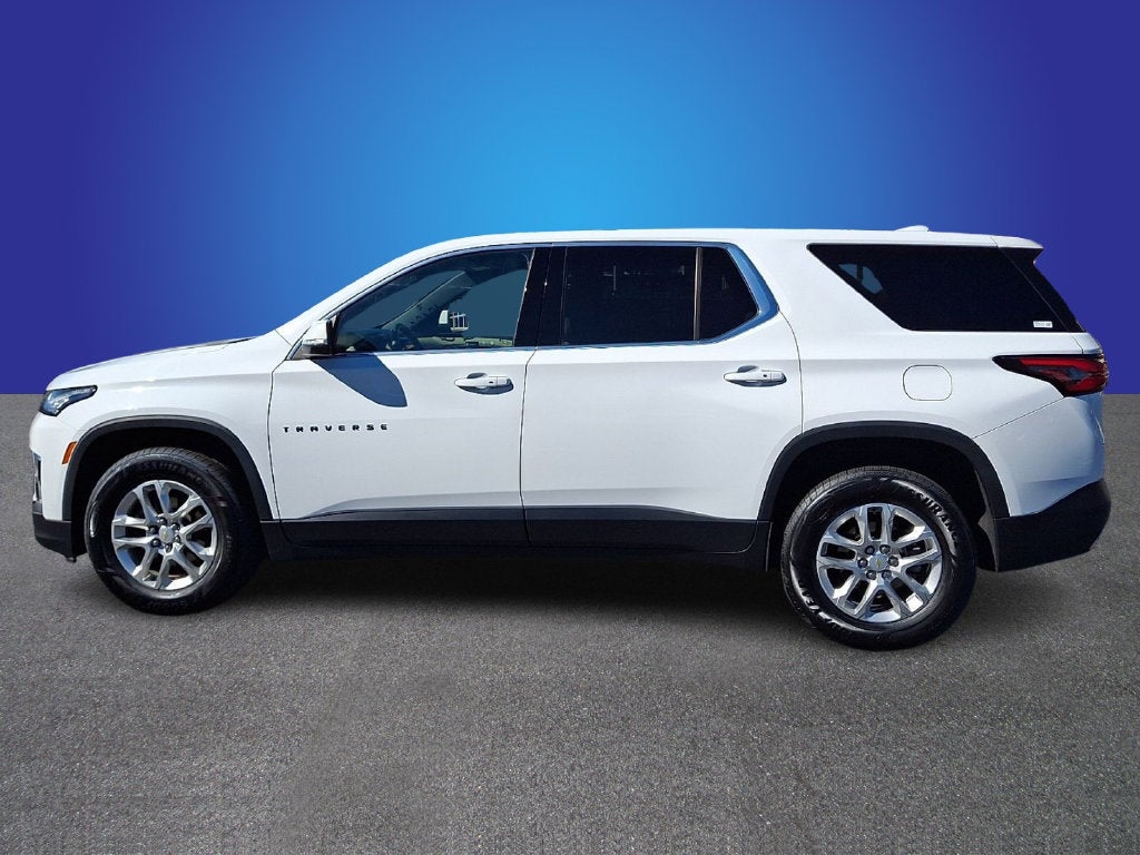 2023 Chevrolet Traverse LS