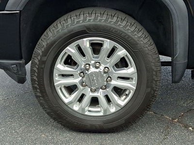 2023 GMC Sierra 2500HD Denali