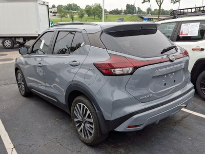 2023 Nissan Kicks SR