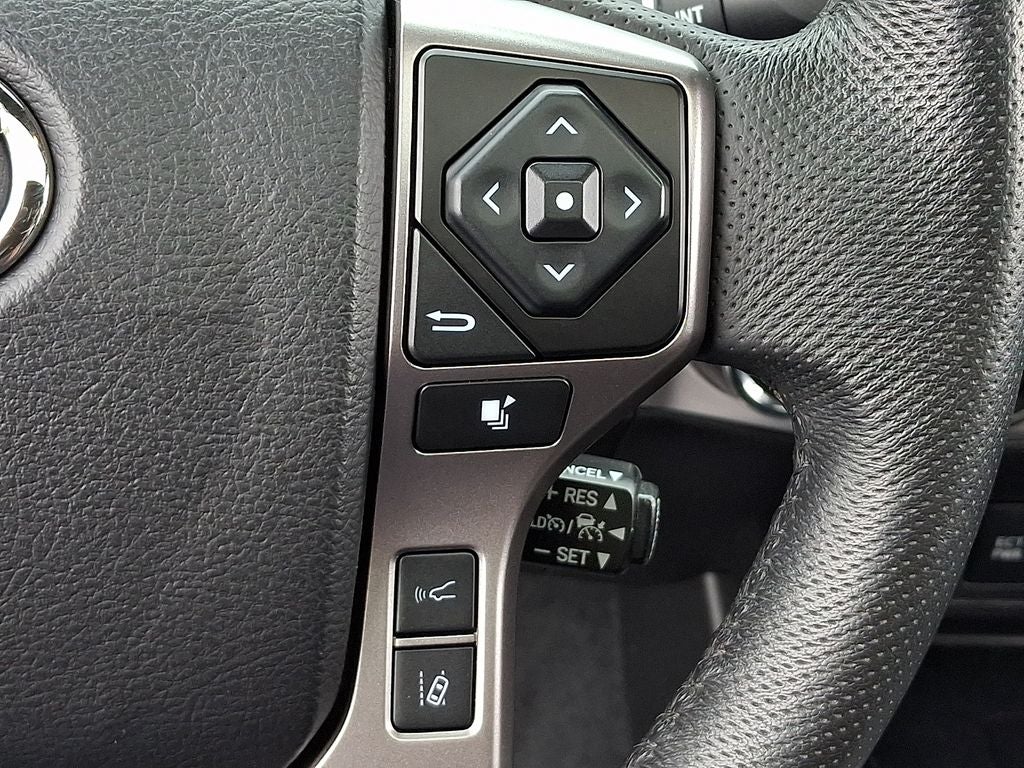2022 Toyota Tacoma Limited V6