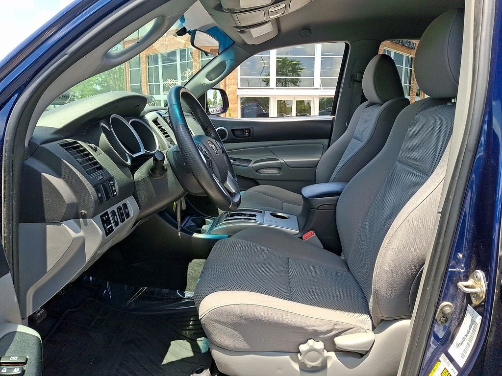 2015 Toyota Tacoma Base V6