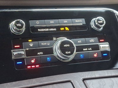 2024 Lincoln Navigator Premiere