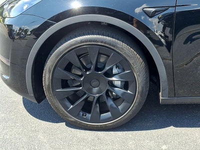 2024 Tesla Model Y Long Range