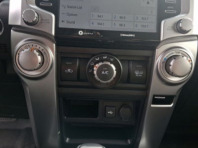 2023 Toyota 4Runner SR5