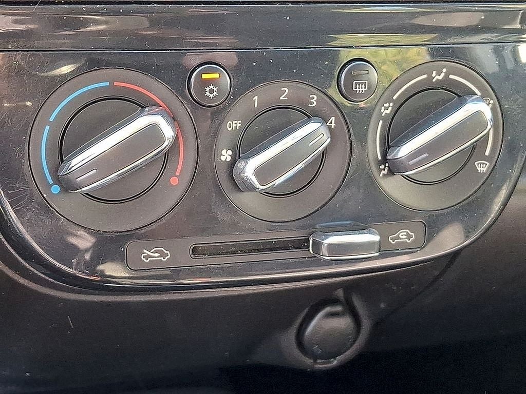 2018 Mitsubishi Mirage ES