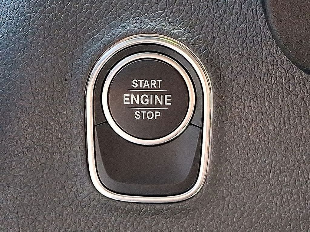 2025 Mercedes-Benz Sprinter 2500 Cargo 170 WB High Roof