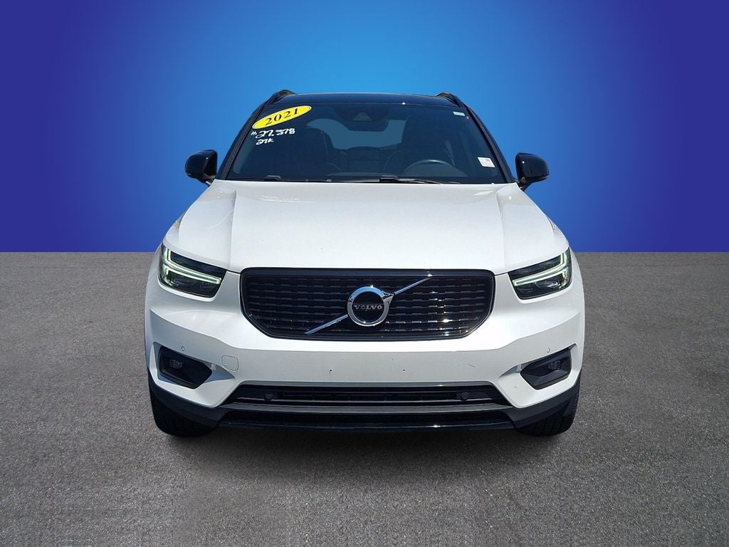 2021 Volvo XC40 R-Design