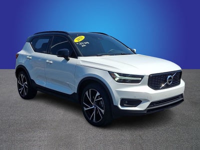 2021 Volvo XC40 R-Design