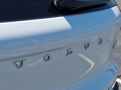 2021 Volvo XC40 R-Design